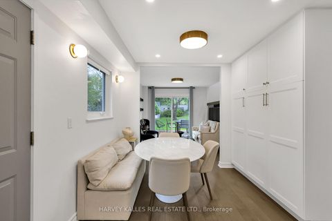Photo 12 at 41 Donnamora Crescent, German Mills, Markham