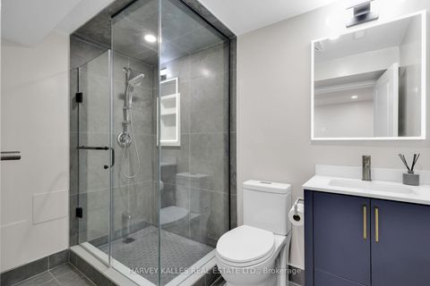 Photo 32 at 41 Donnamora Crescent, German Mills, Markham
