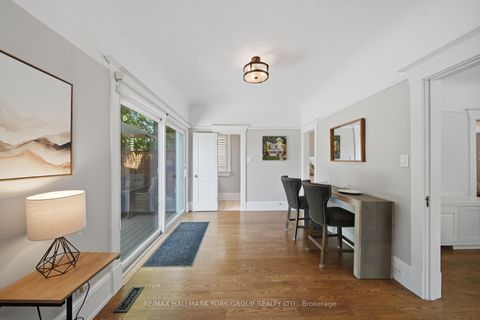 Photo 14 at 142 Temperance Street, Aurora Village, Aurora