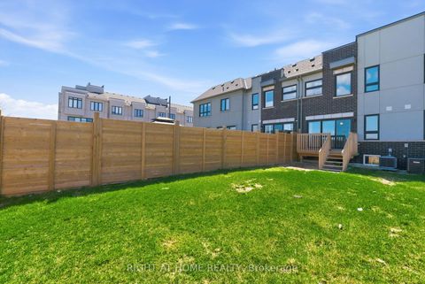 Photo 40 at 152 Sailors Landing, Bowmanville, Clarington