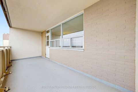 Photo 25 at 703 - 2550 Pharmacy Avenue, L'Amoreaux, Toronto