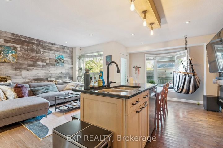Photo 17 at 27 PETTIT Street, Stoney Creek, Hamilton