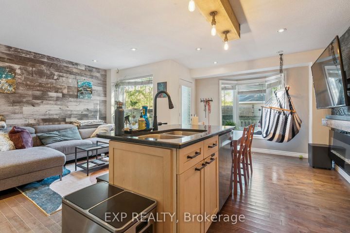 Photo 19 at 27 PETTIT Street, Stoney Creek, Hamilton
