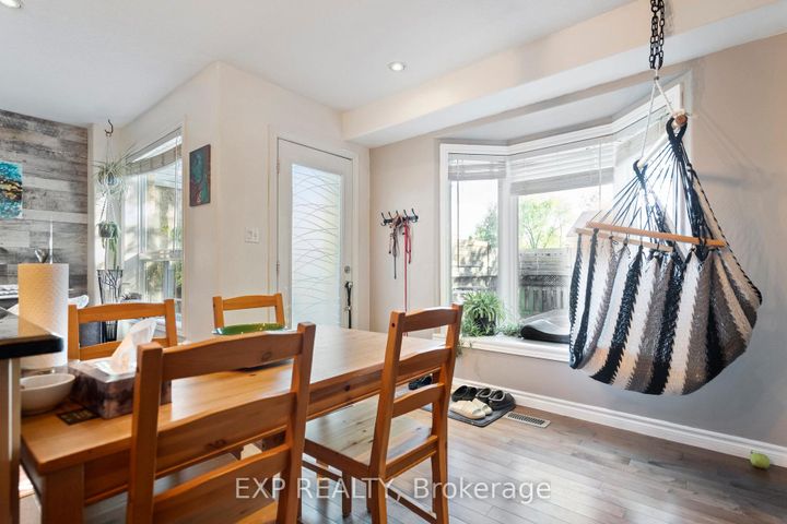 Photo 20 at 27 PETTIT Street, Stoney Creek, Hamilton