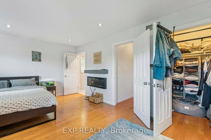 Photo 25 at 27 PETTIT Street, Stoney Creek, Hamilton