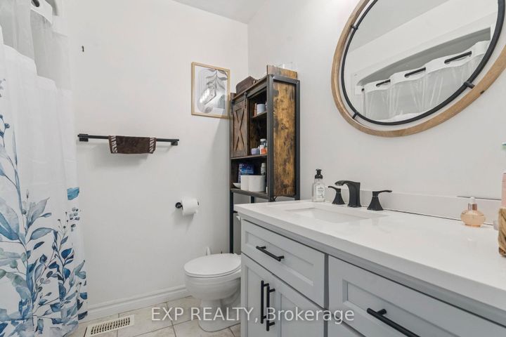Photo 32 at 27 PETTIT Street, Stoney Creek, Hamilton
