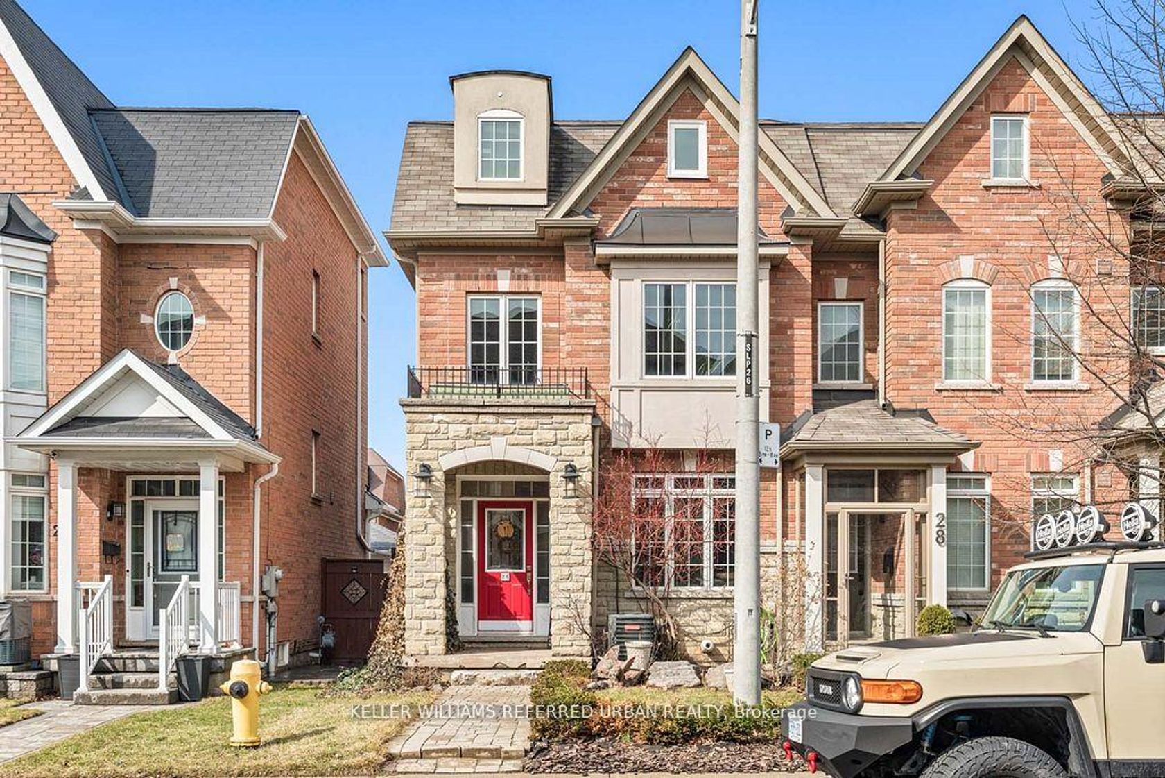26 Abraham Welsh Road, Pelmo Park W5, Toronto 