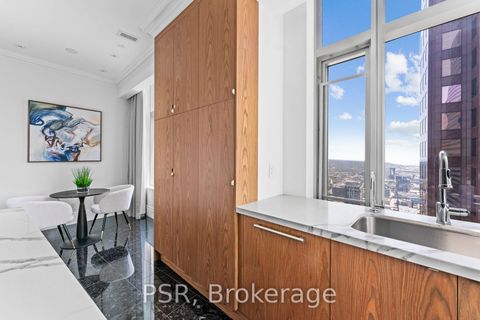 Photo 10 at 4804 - 311 Bay Street, Bay Street Corridor, Toronto