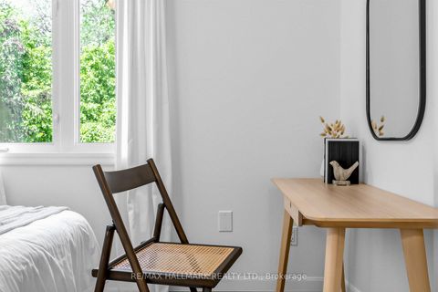Photo 20 at 62 Doncaster Avenue, Lumsden, Toronto