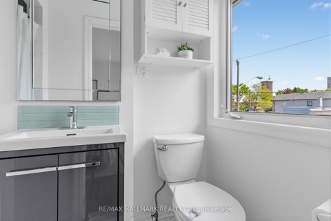 Photo 24 at 62 Doncaster Avenue, Lumsden, Toronto
