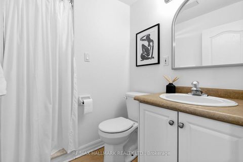 Photo 30 at 62 Doncaster Avenue, Lumsden, Toronto