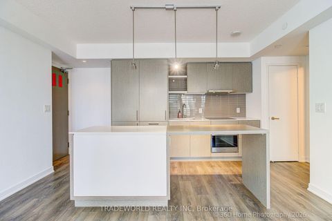Photo 9 at 4706 - 100 Harbour Street, Waterfront Communities C1, Toronto