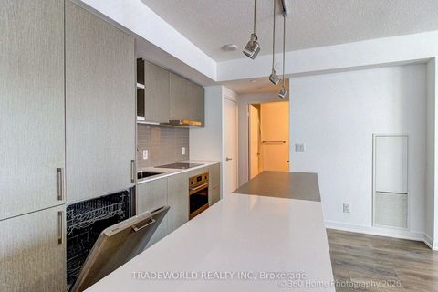 Photo 20 at 4706 - 100 Harbour Street, Waterfront Communities C1, Toronto