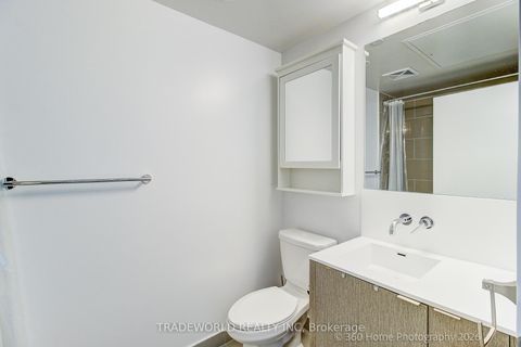 Photo 23 at 4706 - 100 Harbour Street, Waterfront Communities C1, Toronto