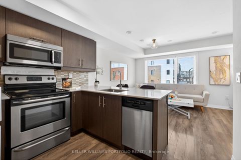 Photo 4 at 7 - 171 William Duncan Road, CFB, Toronto