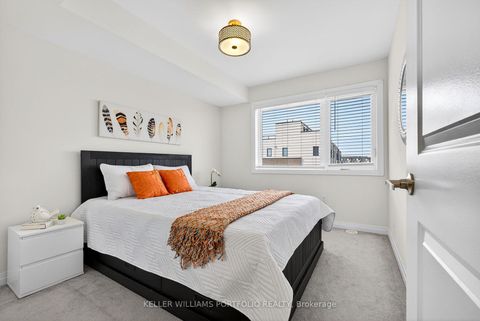 Photo 12 at 7 - 171 William Duncan Road, CFB, Toronto