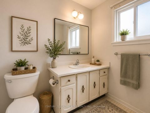 Photo 16 at 24 Alanbull Square, Milliken, Toronto