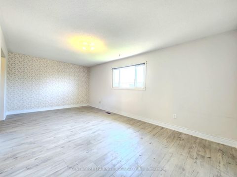 Photo 19 at 24 Alanbull Square, Milliken, Toronto