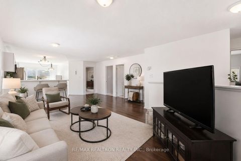 Photo 4 at 1510 Rankin Way, Alcona, Innisfil