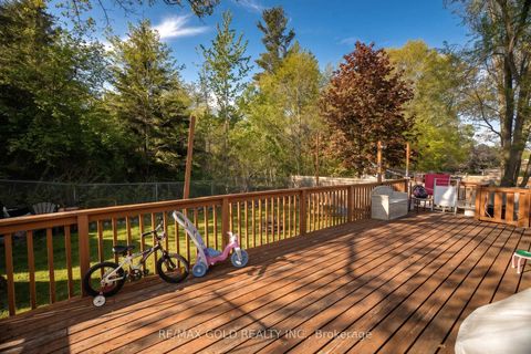 Photo 2 at 246 Edgehill Drive, Letitia Heights, Barrie