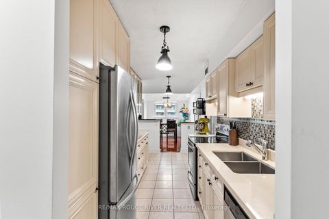 Photo 7 at 804 - 40 Chichester Place, L'Amoreaux, Toronto