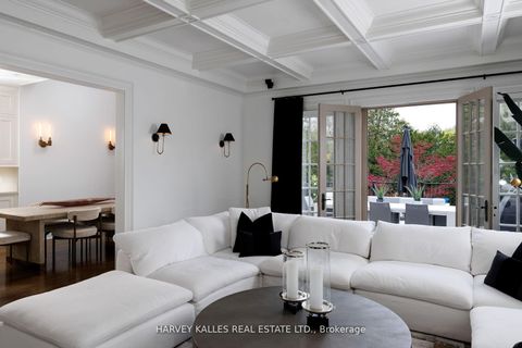 Photo 19 at 215 Dunvegan Road, Forest Hill South, Toronto