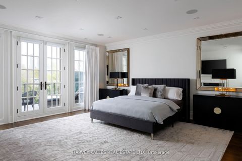 Photo 25 at 215 Dunvegan Road, Forest Hill South, Toronto