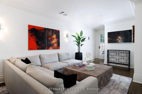 Photo 40 at 215 Dunvegan Road, Forest Hill South, Toronto