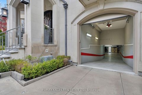 Photo 44 at 215 Dunvegan Road, Forest Hill South, Toronto