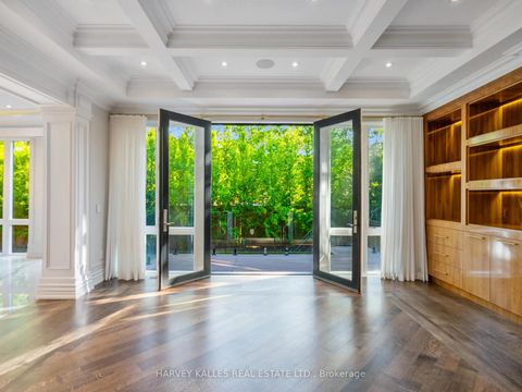 Photo 15 at 73 Lord Seaton Road, Windfields, Toronto