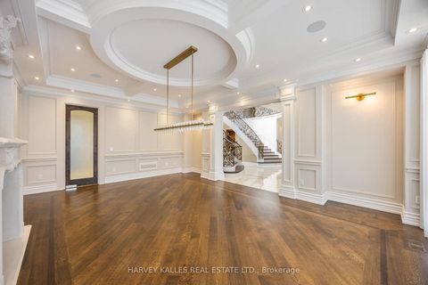 Photo 20 at 73 Lord Seaton Road, Windfields, Toronto