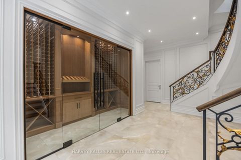 Photo 33 at 73 Lord Seaton Road, Windfields, Toronto