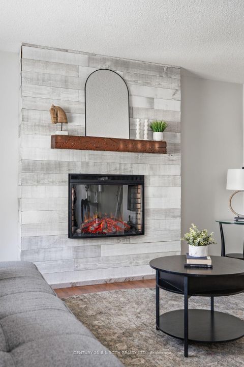 Photo 19 at 7 - 237 Steel Street, Codrington, Barrie