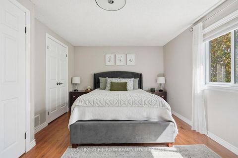 Photo 20 at 7 - 237 Steel Street, Codrington, Barrie