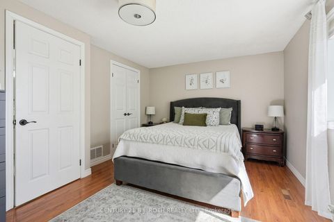 Photo 21 at 7 - 237 Steel Street, Codrington, Barrie