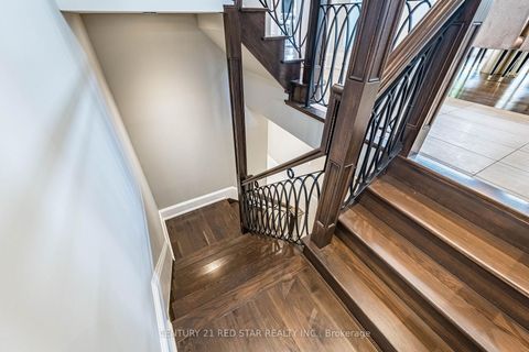 Photo 40 at 62 Langdon Drive, King City, King