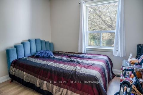 Photo 10 at 148 Glen Albert Drive, Parkview, Toronto