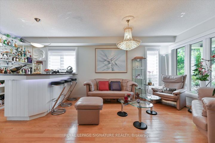 Photo 7 at 5481 Palmerston Crescent, Central Erin Mills, Mississauga