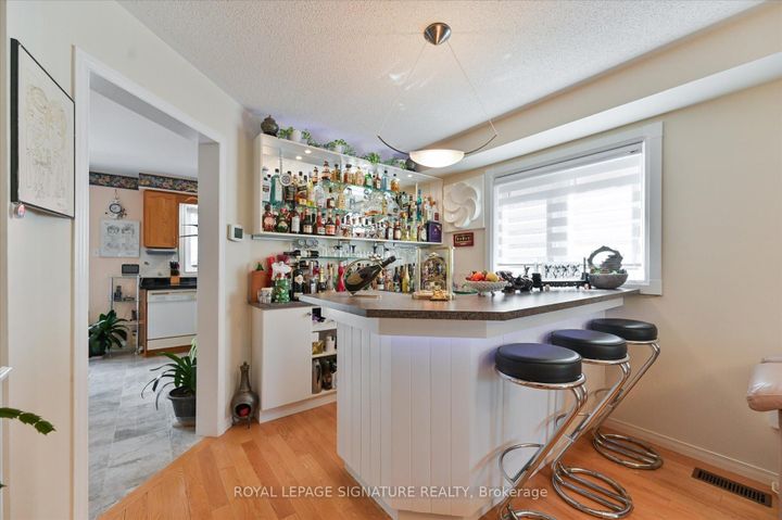 Photo 10 at 5481 Palmerston Crescent, Central Erin Mills, Mississauga