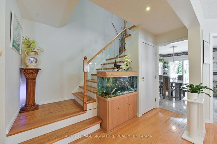 Photo 24 at 5481 Palmerston Crescent, Central Erin Mills, Mississauga