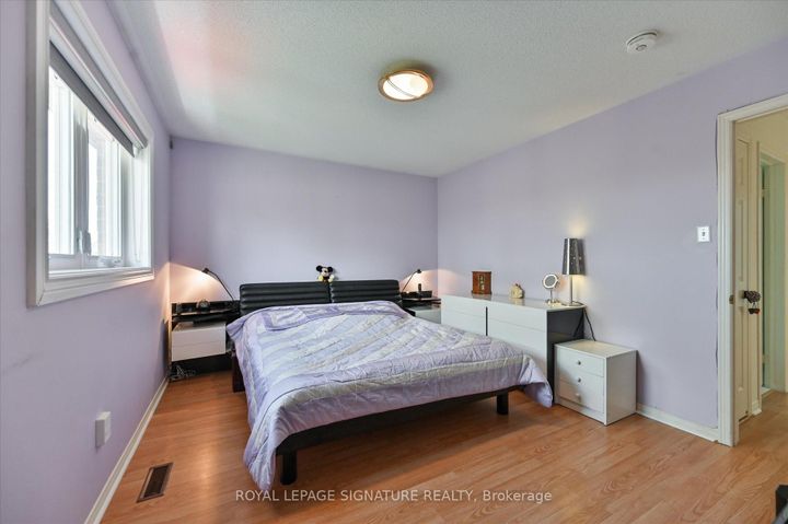 Photo 29 at 5481 Palmerston Crescent, Central Erin Mills, Mississauga