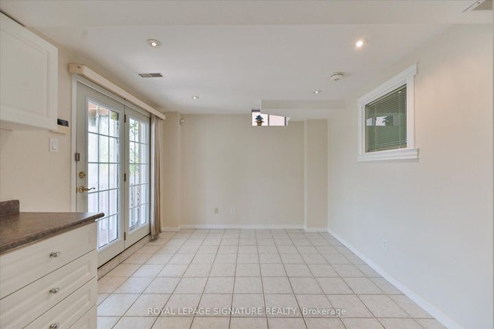 Photo 37 at 5481 Palmerston Crescent, Central Erin Mills, Mississauga
