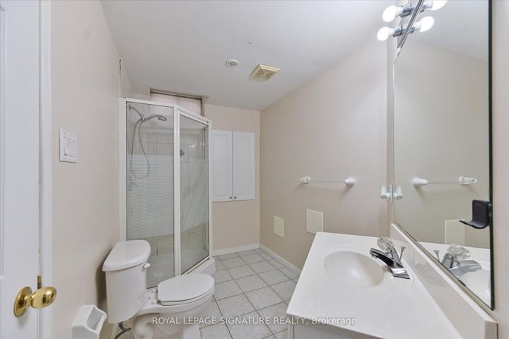 Photo 41 at 5481 Palmerston Crescent, Central Erin Mills, Mississauga