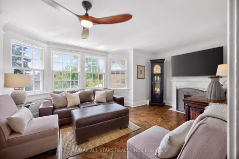 Photo 21 at 30 Edgewood Crescent, Moore Park, Toronto