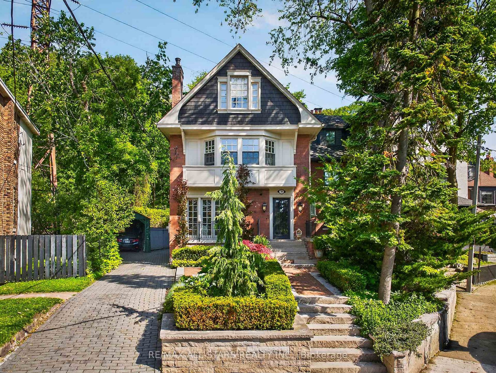 30 Edgewood Crescent, Moore Park, Toronto 