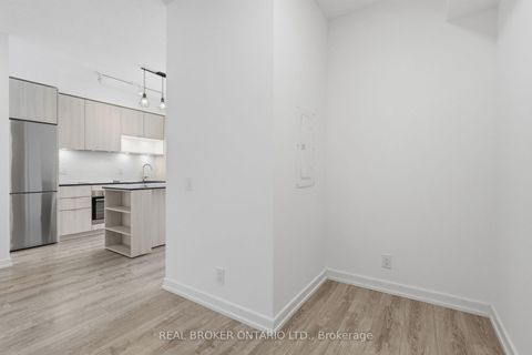 Photo 14 at 2202 - 20 Tubman Avenue, South St. James Town, Toronto