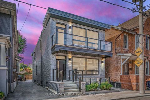 Photo 9 at 268 Sterling Road, Dufferin Grove, Toronto