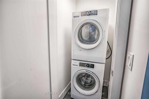 Photo 30 at 268 Sterling Road, Dufferin Grove, Toronto