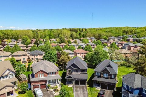 Photo 46 at 43 Auburn Court, Ardagh, Barrie
