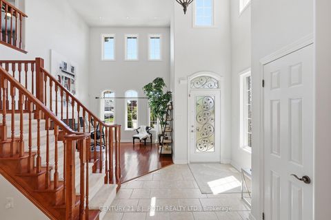 Photo 3 at 115 Sandringham Drive, Shore, Barrie